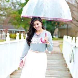 NWT ELLE Tres Chic Sweater